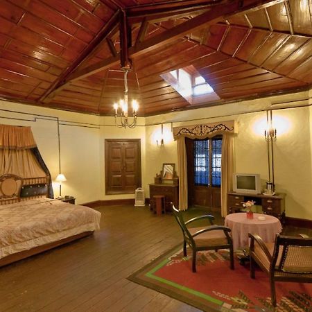 Chevron Rosemount Hotel Ranikhet Exterior foto
