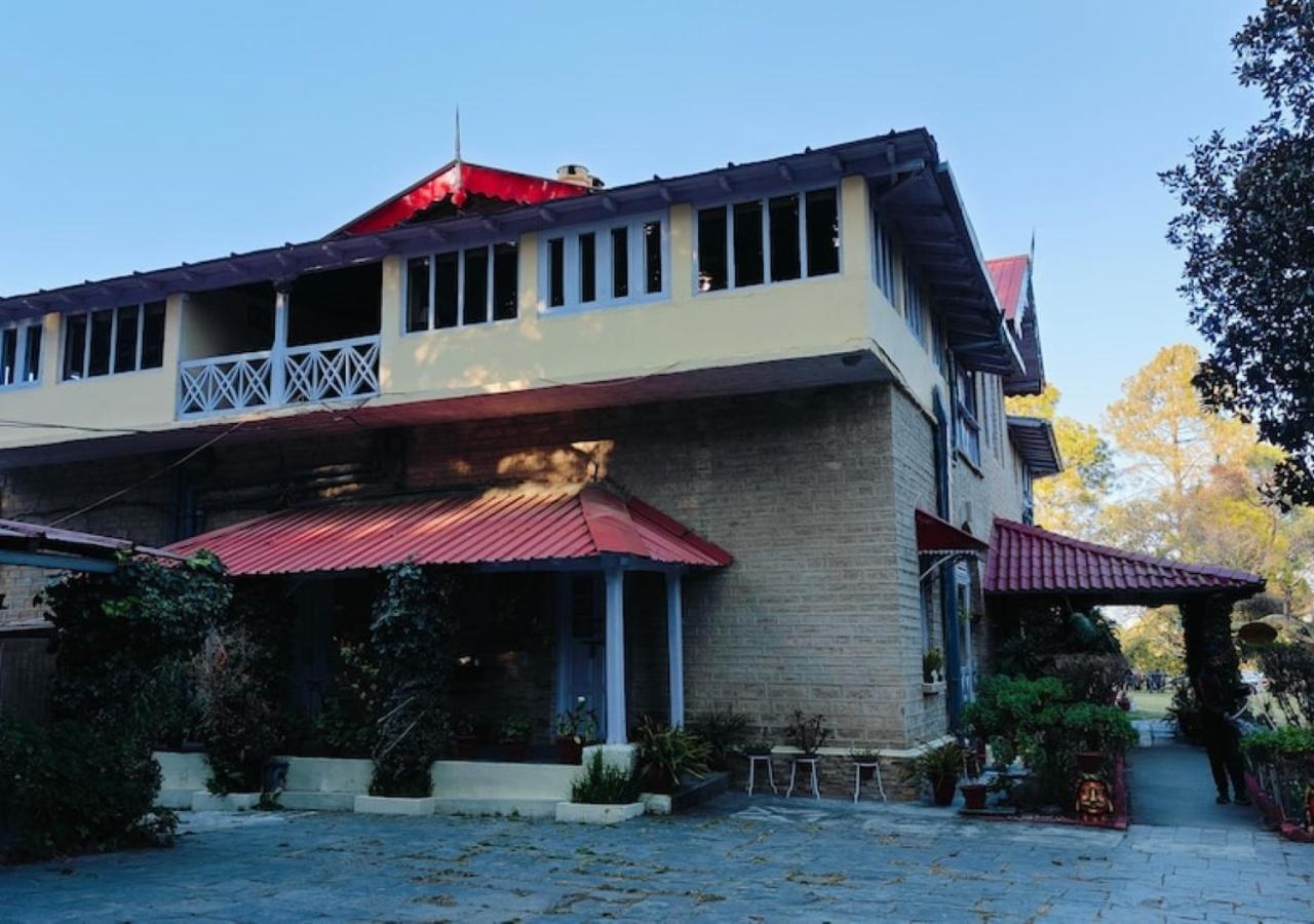 Chevron Rosemount Hotel Ranikhet Exterior foto