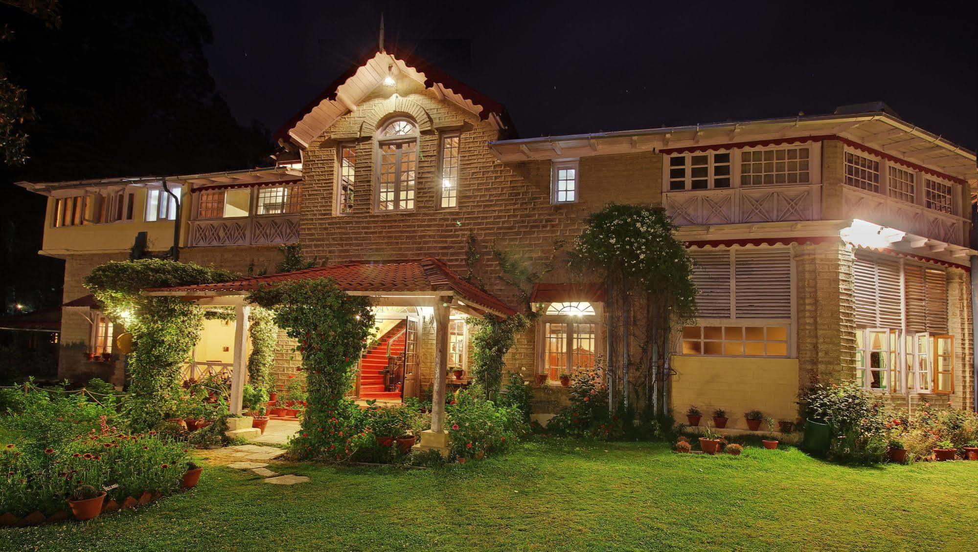 Chevron Rosemount Hotel Ranikhet Exterior foto
