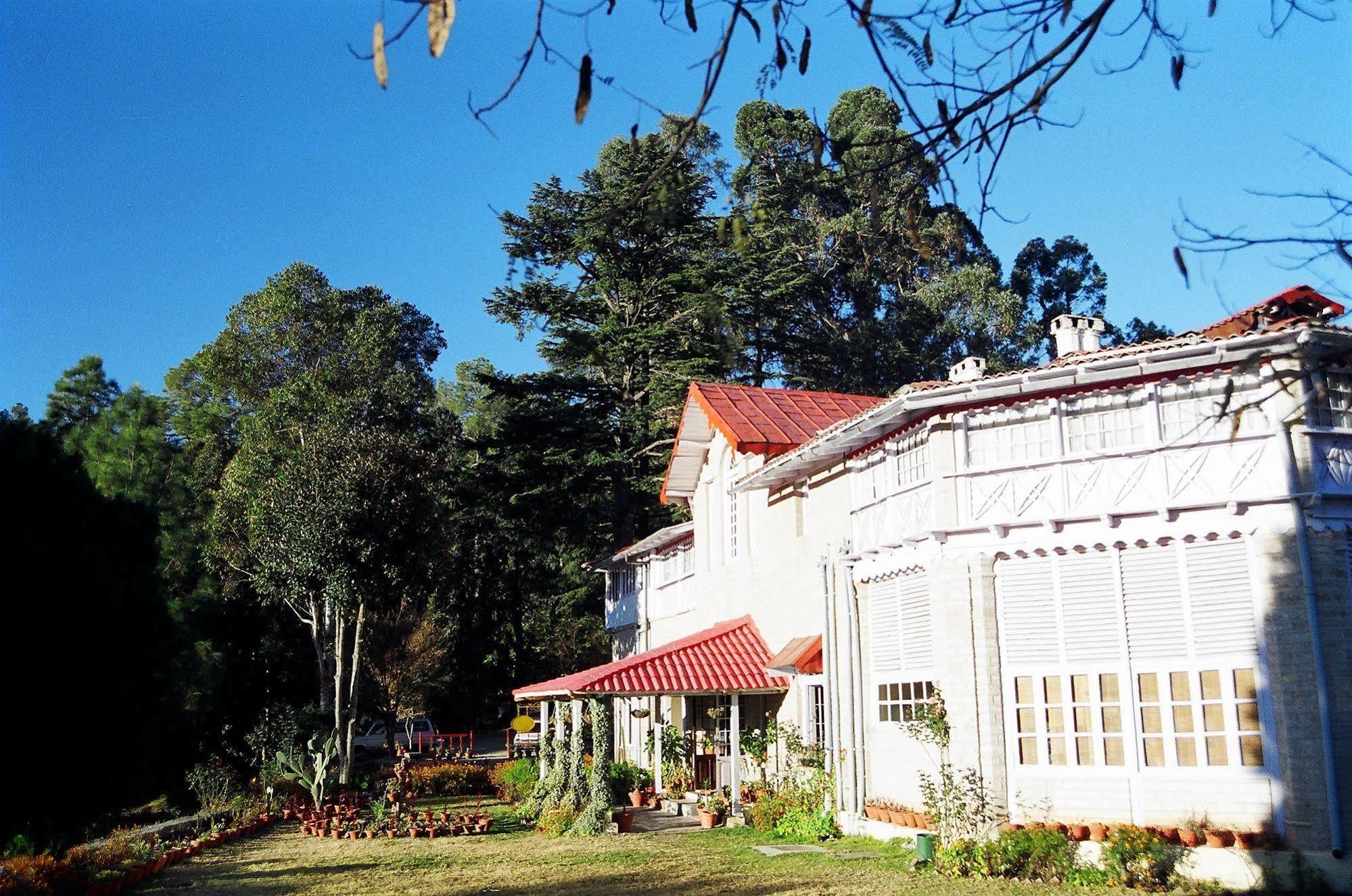 Chevron Rosemount Hotel Ranikhet Exterior foto