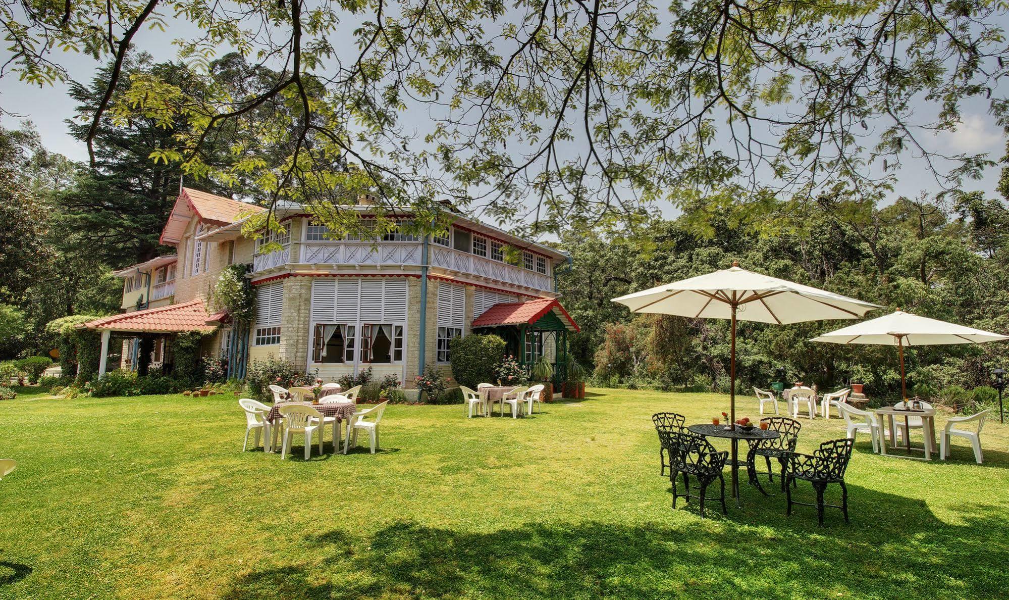 Chevron Rosemount Hotel Ranikhet Exterior foto